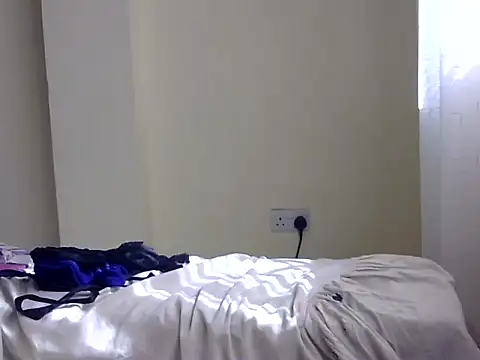 Crazysquirter22 webcam