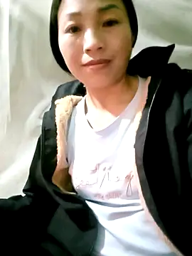 lucybaby00 - Lucybaby00's free webcam - UK Sex Cams