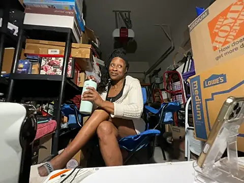 Webcam Model (wynterheat)  is live.Free join now!