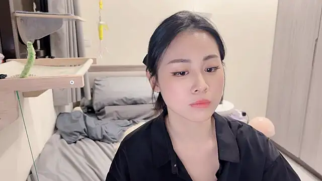 babyonedaily - BabyOneDaily's free webcam