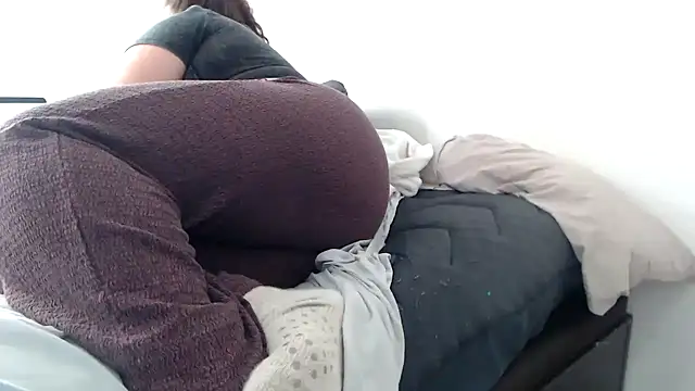 sweeti_em - Sweeti_Em's free webcam