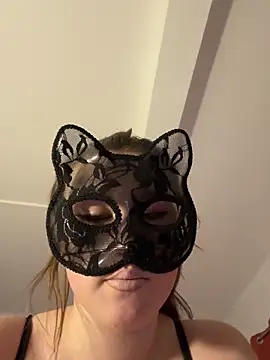 FrancaiseLili webcam