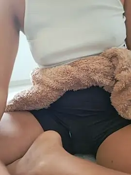 sexyerola27 - SexyErola27's free webcam - UK Sex Cams