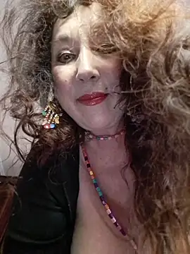 GypsyEsmeralda webcam