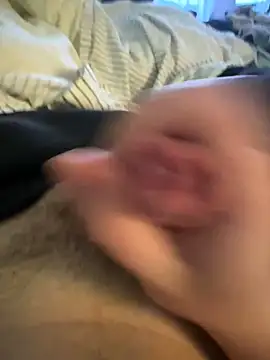 bouillant25ans - Bouillant25ans's free webcam