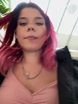 ririroseey - RiriRoseey's free webcam