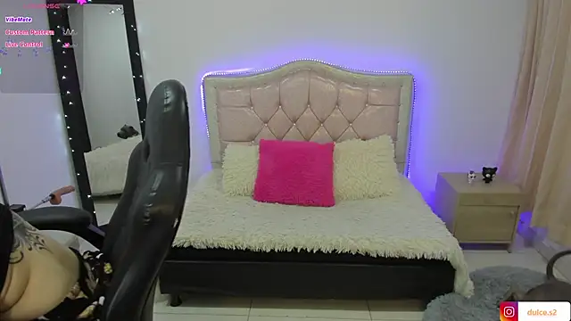 baby_stefa - Baby_Stefa's free webcam - UK Sex Cams