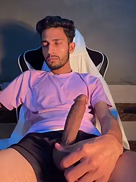 ajaxstar - AjaxStar's free webcam - UK Sex Cams