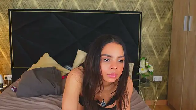 bambiroses - BambiRoses's free webcam