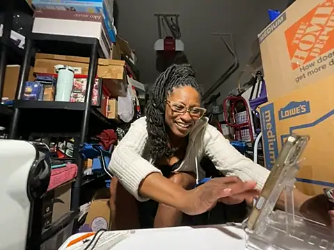 wynterheat (F milf) - 2 token turn up! CHEEK🍒CHECK 18+