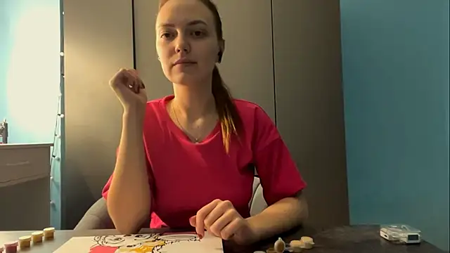 andreemerryman (F teen) - Massage boobs under top