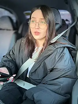 meow_girl from StripChat is Freechat