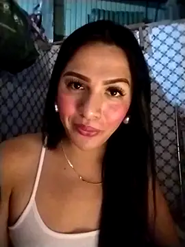 Yourbabyshane webcam