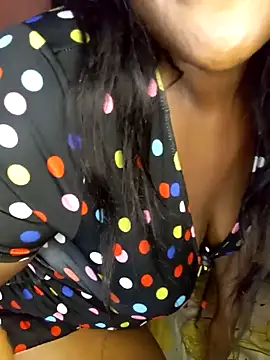 bigbootybitch96 (F young) - Help me buy new toys