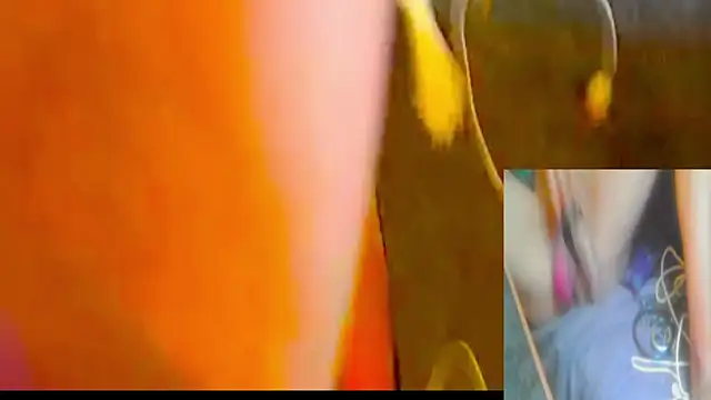 LongUKMakeYouSquirt webcam