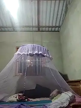 Neha-babySl from StripChat is Freechat