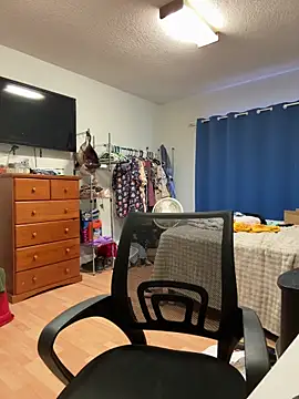 Hotslut187 from StripChat is Freechat