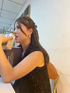 efangfang - Efangfang's free webcam - UK Sex Cams