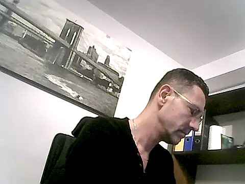 mastercharisma35 webcam