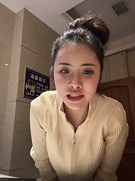 美女qingqing-ss在线直播