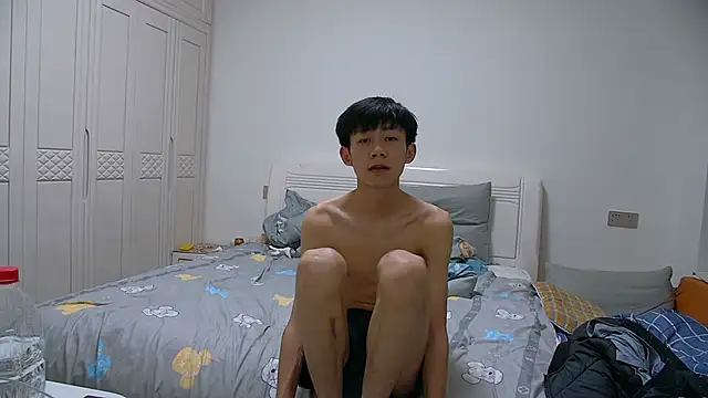 paofu-001 Live Webcam on Stripchat