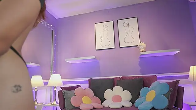 dahliagrey - DahliaGrey's free webcam