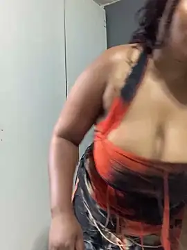 MeekyCurvyAss webcam