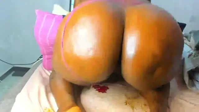 Natasha_Spencer webcam