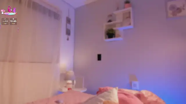 caro_sanchezz webcam