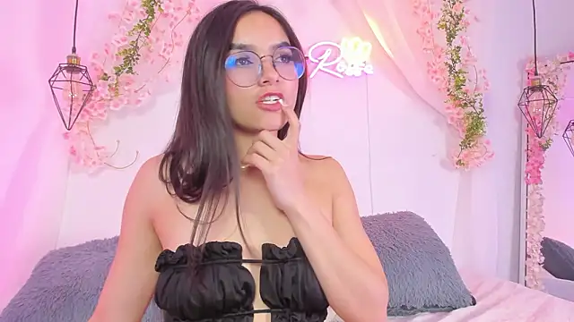 eimi_rosse18 - Eimi_rosse18's free webcam - UK Sex Cams