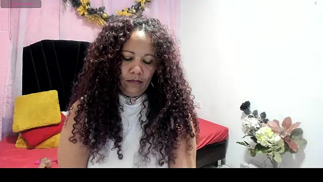 Brunette_sasha webcam