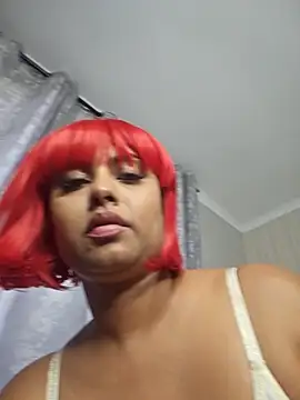 Indian_GlowingMiax webcam