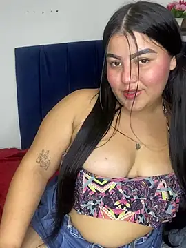 Webcam Model (Tefy_em)  is live.Free join now!