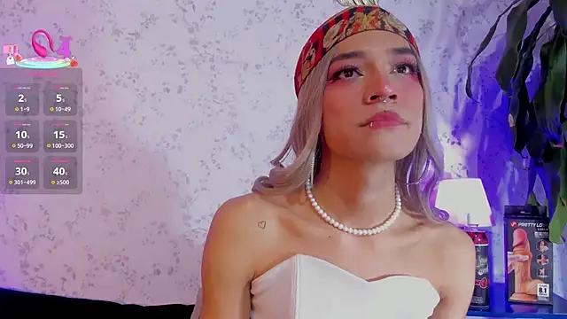 alana_madison10 webcam