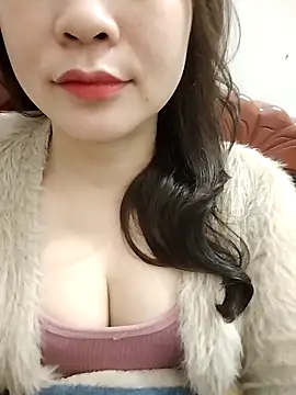 Webcam Model (Cogai-nhutnhat)  is live.Free join now!