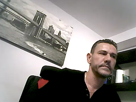 mastercharisma35 webcam