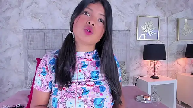 ashleythompson2025 webcam