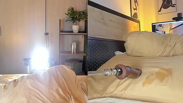 cinnamon_afrodit webcam