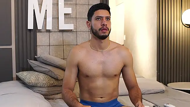 thiago_voss - Thiago_Voss's free webcam - UK Sex Cams