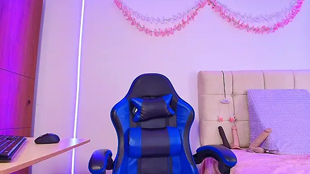 dulce_mariaa___ webcam