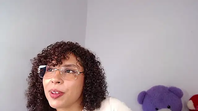 violettamiller_ - ViolettaMiller_'s free webcam