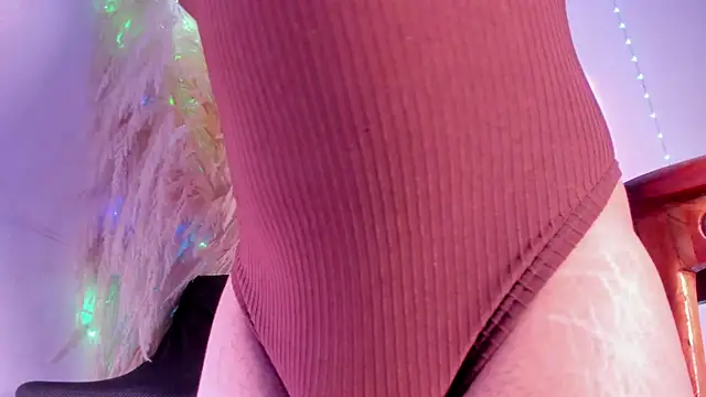 Tiffany_deluxe webcam