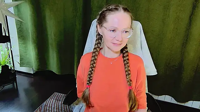 Live solo webcam of G0LDI