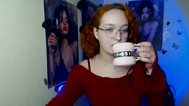 missariaa - MissAriaa's free webcam