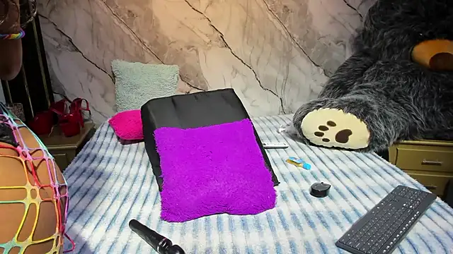 niyirey1 (F young) - 💦I take off my clothes 💦