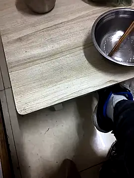 huzi518 (Ask my age) - 一瓶好酒