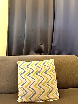 Webcam Model (Poly_bhabi)  is live.Free join now!