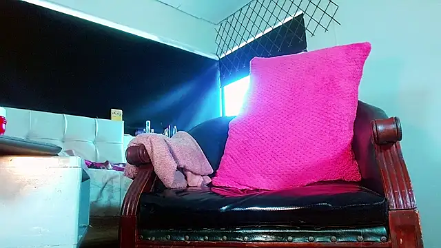 bellatrixx_69 webcam