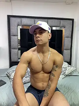 MR_MUSCLE webcam