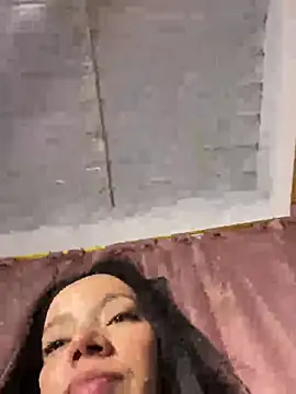 agathamarrshall_ webcam